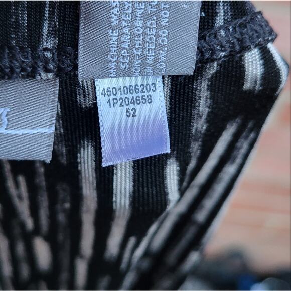 Chico's Travellers Slinky Printed Pull On Pants 3 Large - Picture 6 of 6